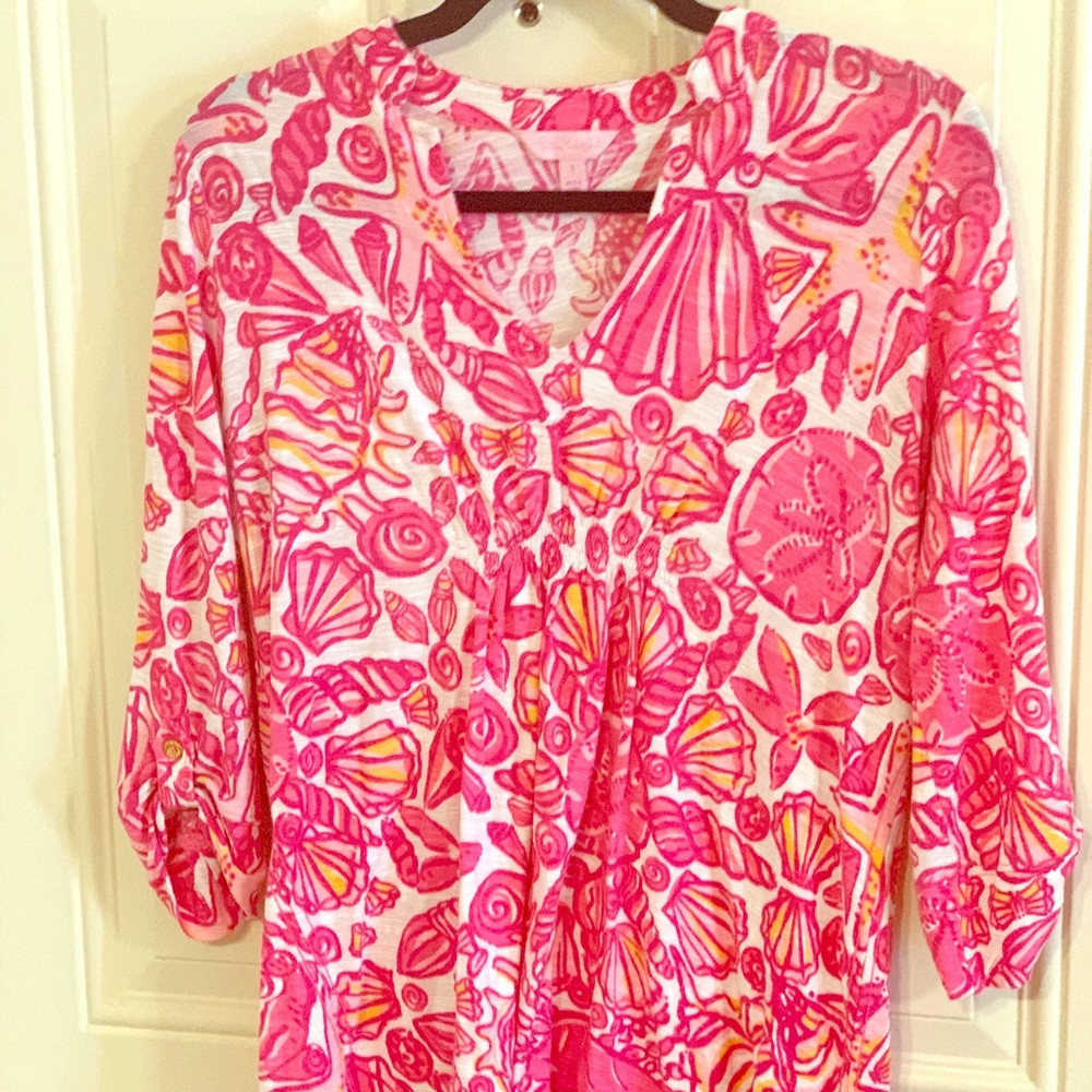Size S Lilly Pulitzer Pink Orange Seashell Top